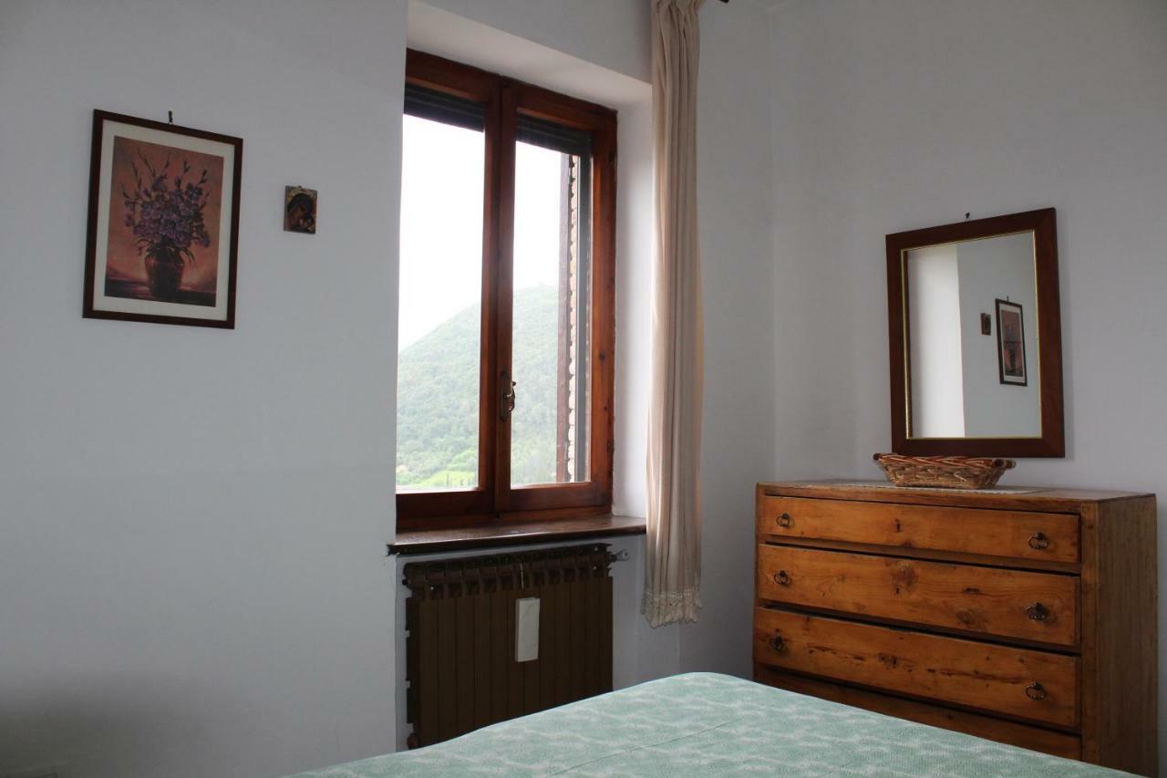 Il Castello Sul Lago Arrone Extérieur photo