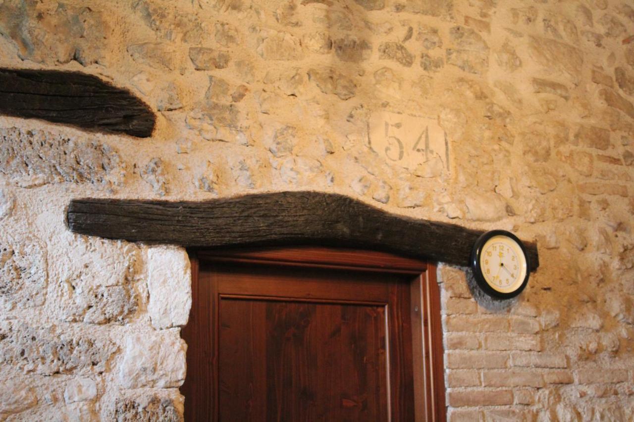 Il Castello Sul Lago Arrone Extérieur photo